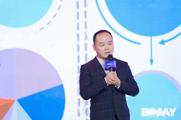 心聚力，赢未来！瓦力游戏集团2023年度总结暨评优赞美大会